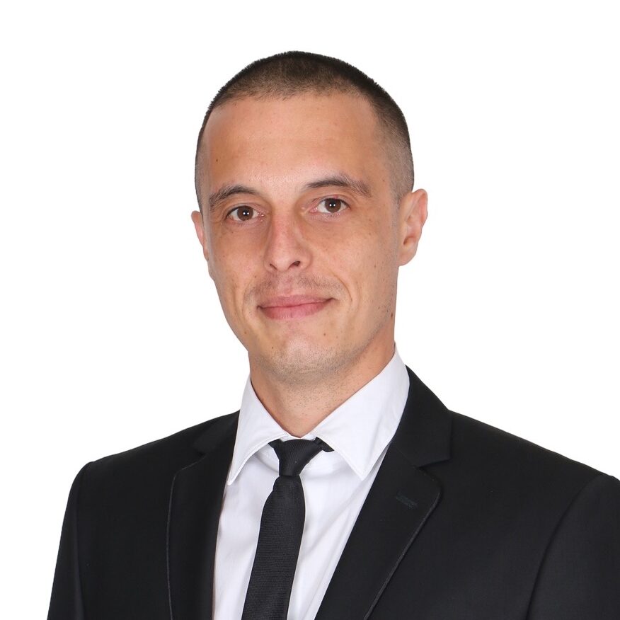 Екип H2U