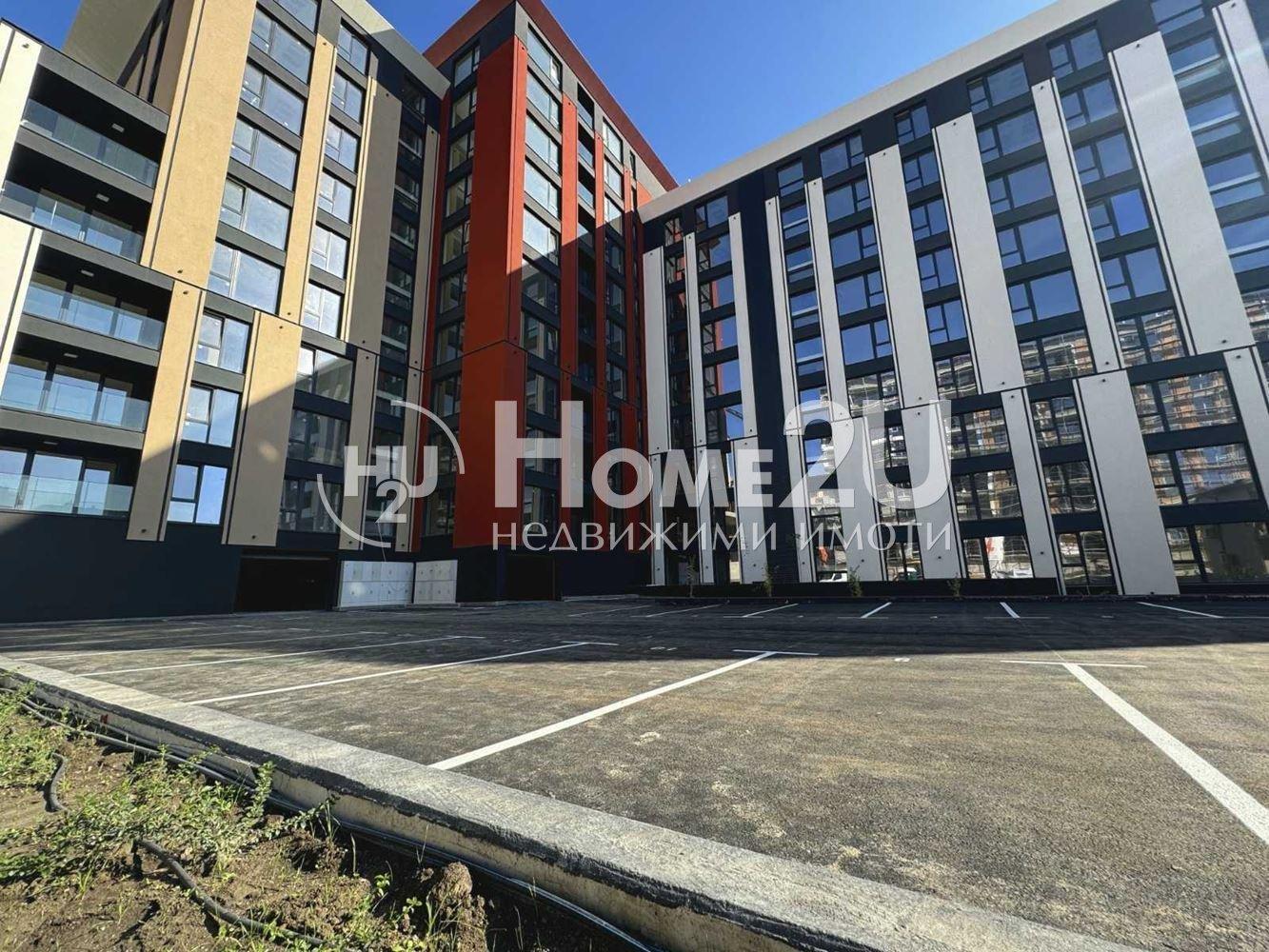 !READY BUILDING! SOUTH EXPOSURE! MID FLOOR! PARKING SPACE!