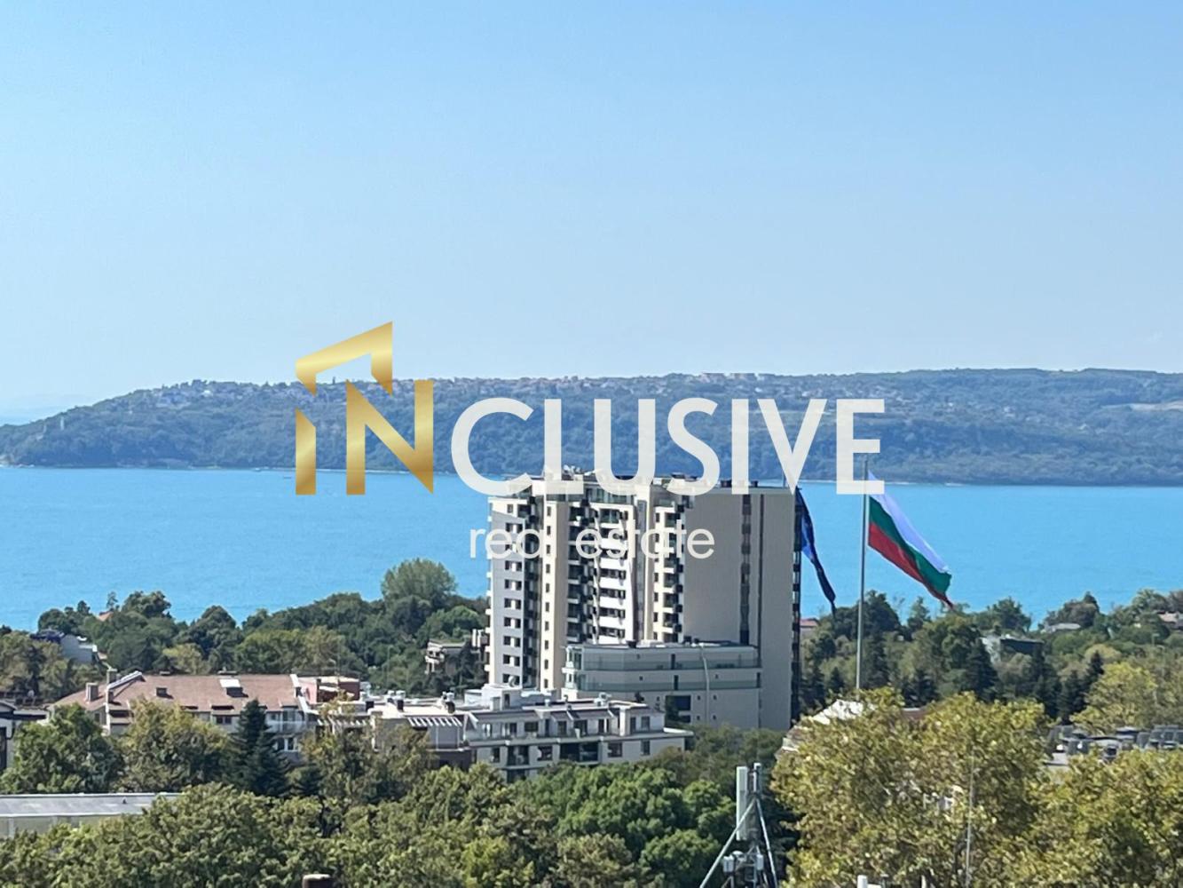 Просторен тристаен апартамент в бутикова сграда пред акт 15 в кв. Бриз