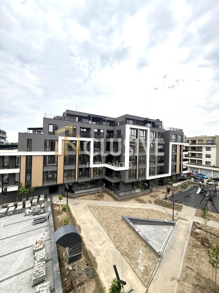 Three-room apartment, Kv. Karshiyaka, within a month with Act 16