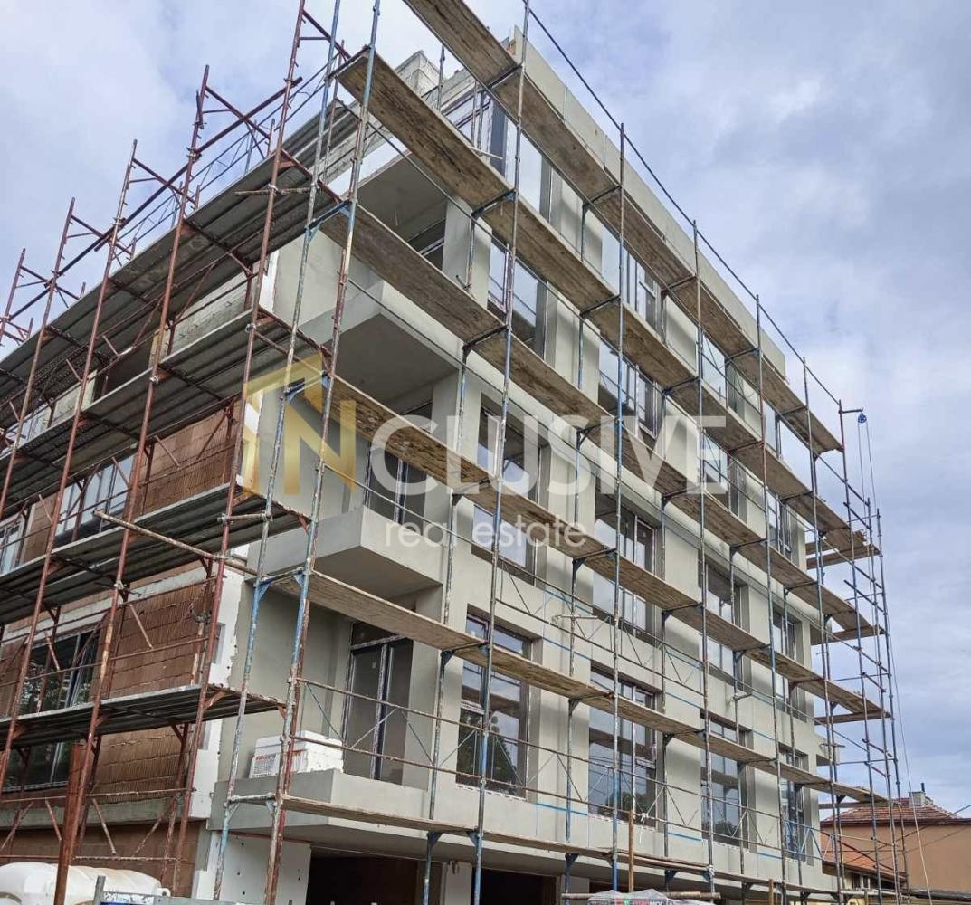 ✨22 SQ.M LIVING ROOM✨ACT 15 – JULY 2026 ✨7-CHAMBER WINDOW FRAMES!!!✨SECOND LINE OF BOTEVGRADSKO SHOSE !!!✨FRENCH WINDOWS!!!✨ EAST-SOUTH EXPOSURE !!!👌 1600 euro/sq.m EXCL. VAT!!