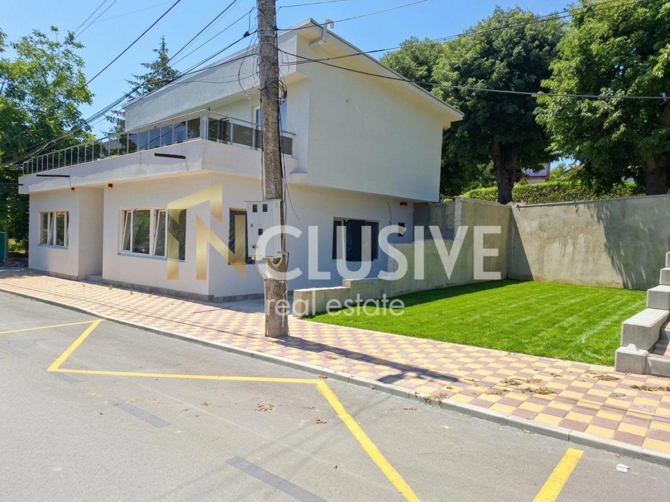 Multifunctional house with two independent units!