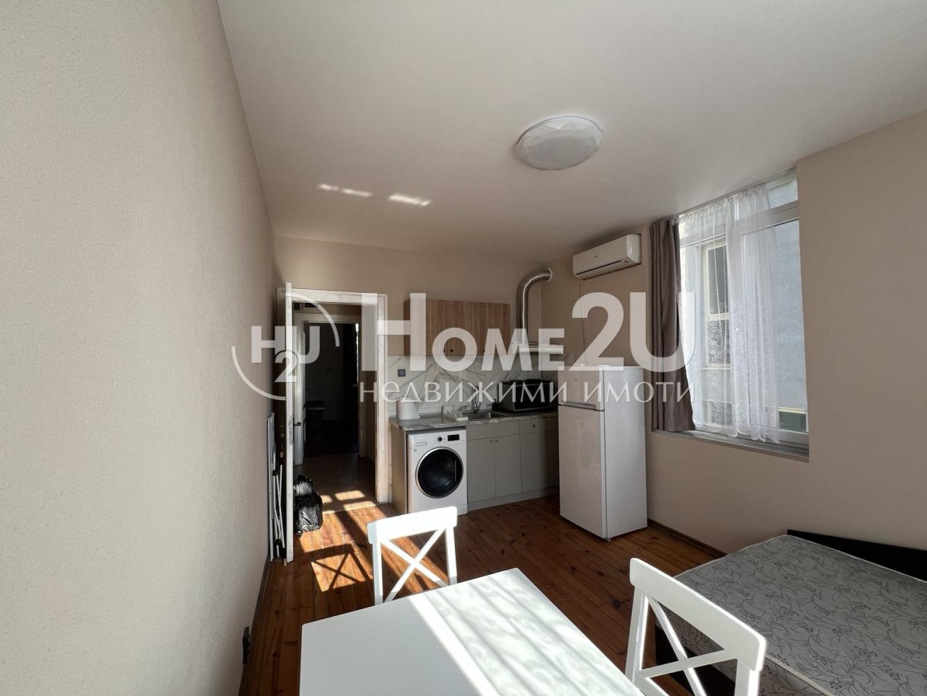 100 meters from Lavov Most metro station!!!