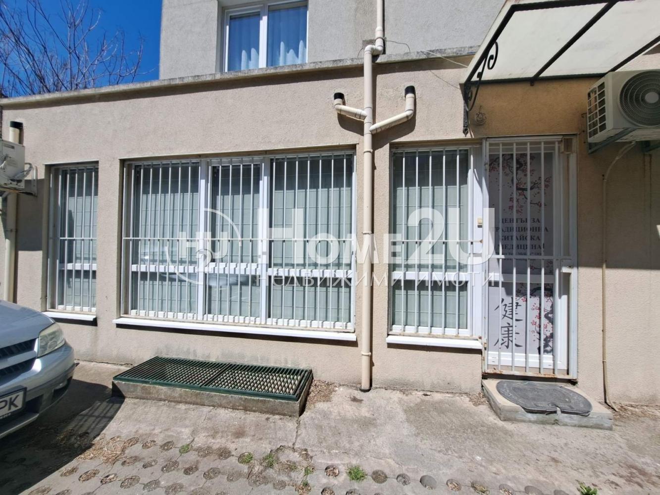 OFFICE/Retail Space on TWO levels | 110 sq.m. | CITY CENTER | TWO independent entrances