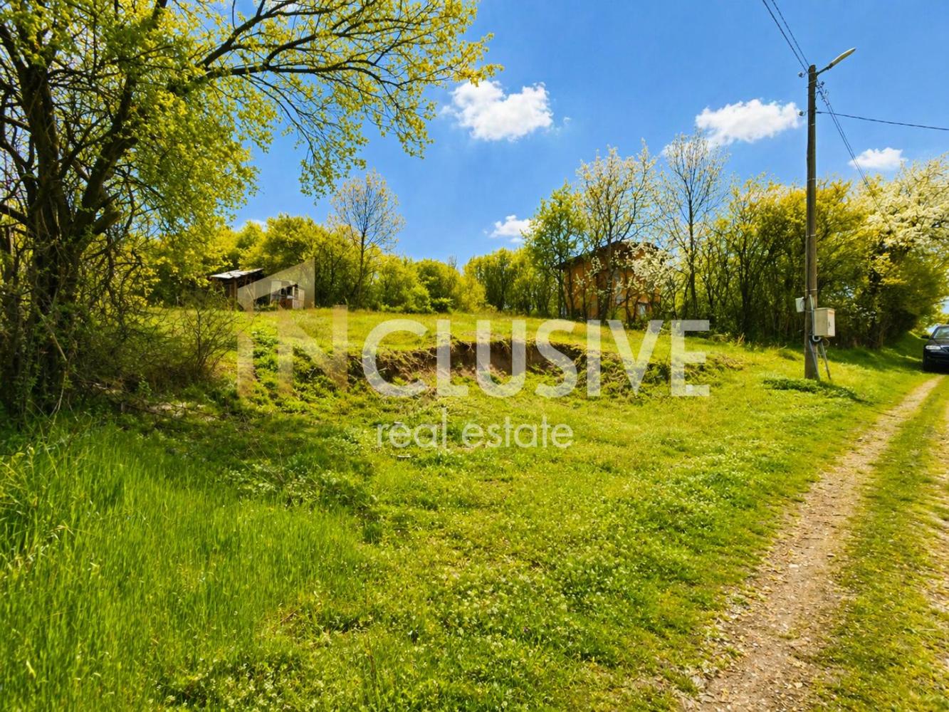 Парцел с.Дивотино 530 м2