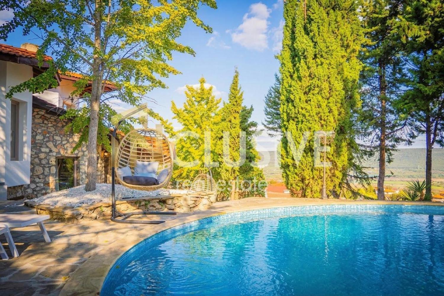 Gerana Residence – luxury estate with pool, jacuzzi and sea view in Rogachevo village