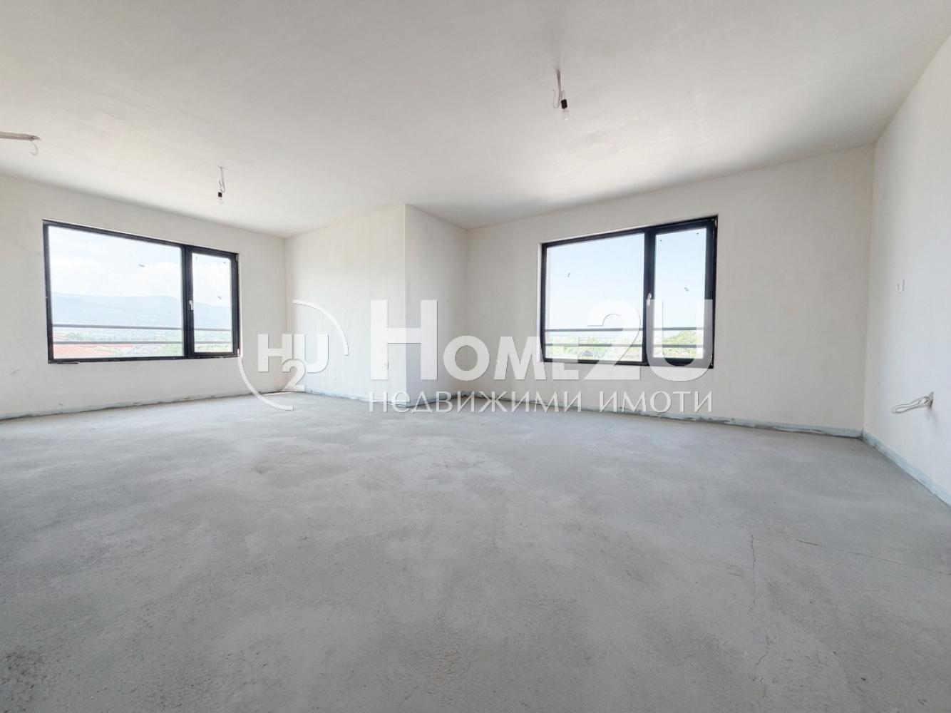 MID-FLOOR! ACT 16! MILENIUM COMPLEX!