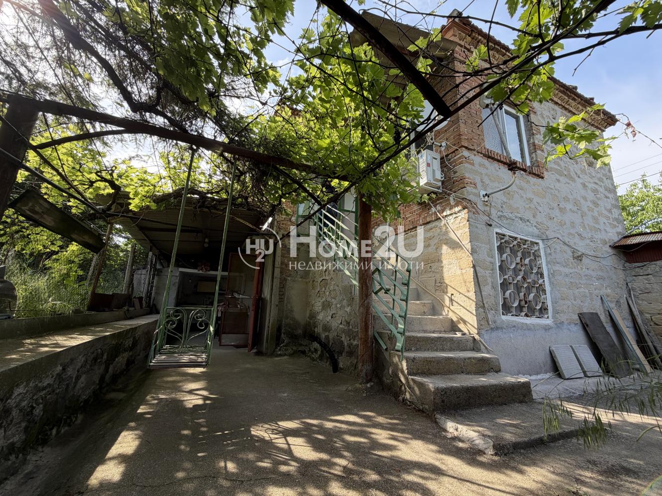 If you want to invest in a beautiful and peaceful place, call now and quote this code: 110498