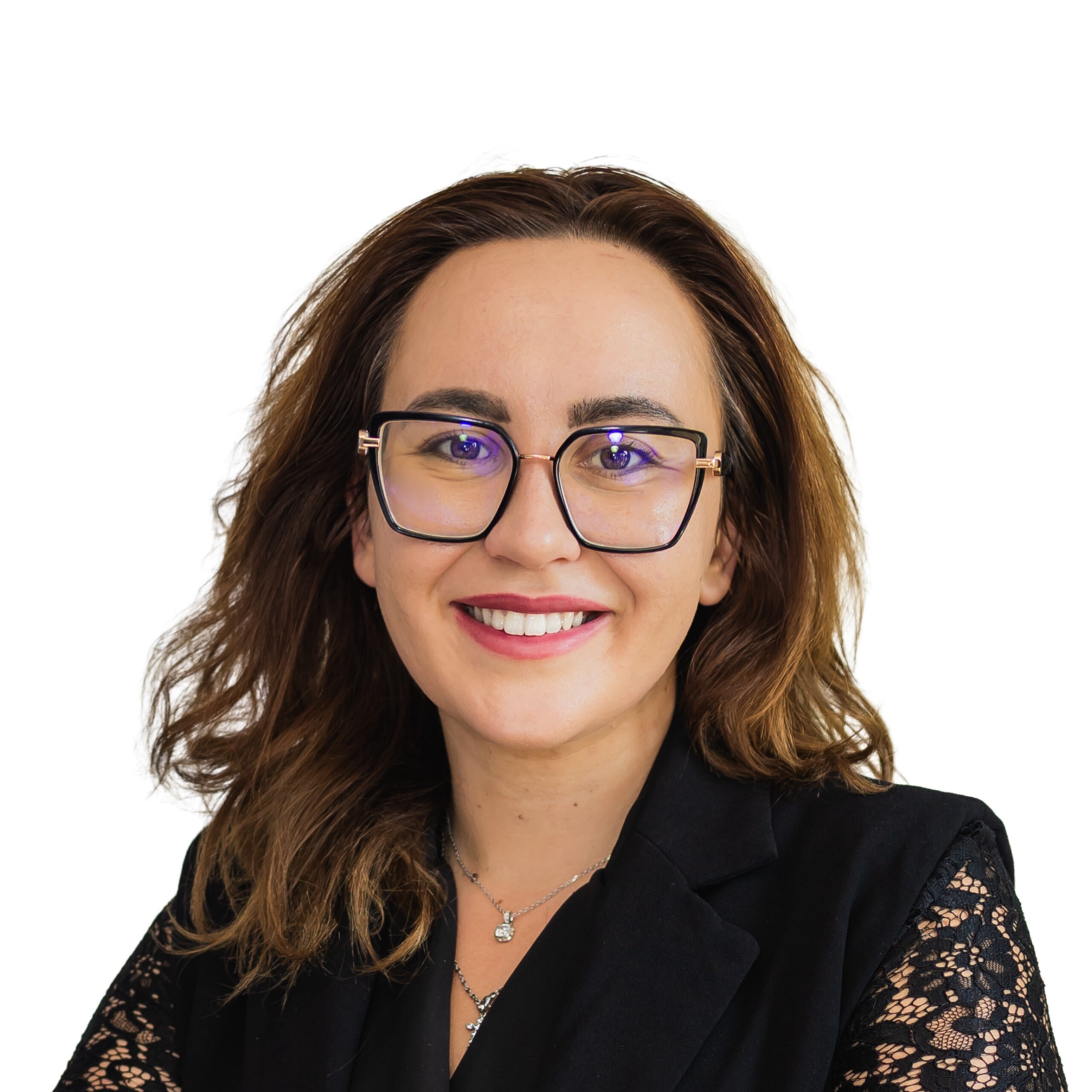 Екип Home2U
