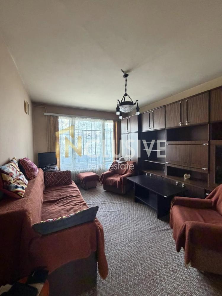 Two-room apartment in Nadezhda 4