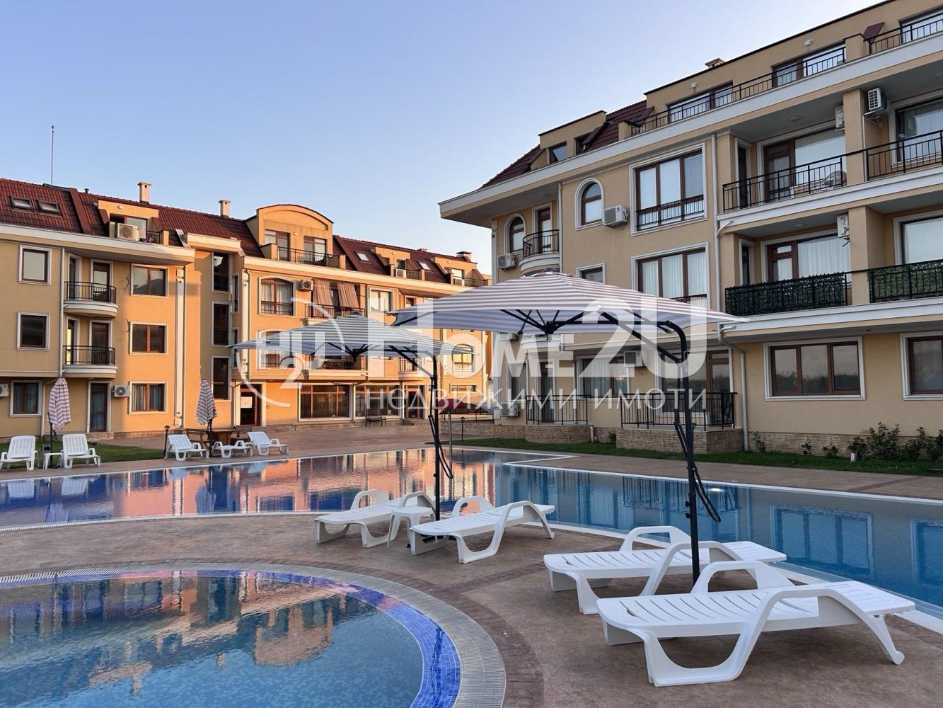 Three-bedroom apartment in Ravda with AKT 16, 5 min. from the beach