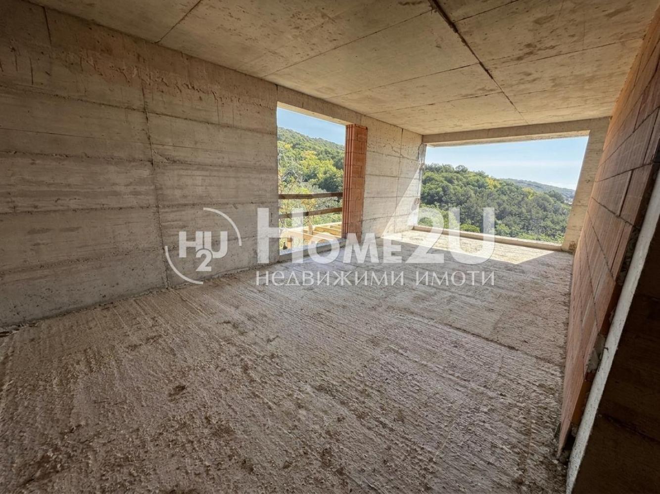 3-Room! Vinitsa! Greenery and Space!