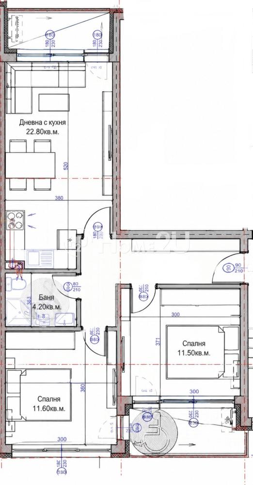 Тристаен апартамент с подземен гараж над централния плаж
