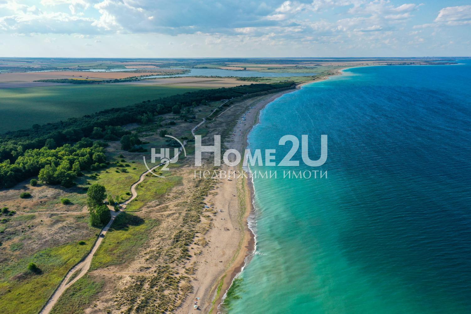 ПАРЦЕЛ  САМО НА 200 МЕТРА ОТ МОРЕТО!
